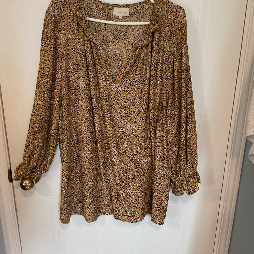 Melloday Blouse Womens 2X Yellow Black Excellent Animal Print Ruffle V-Neck Top